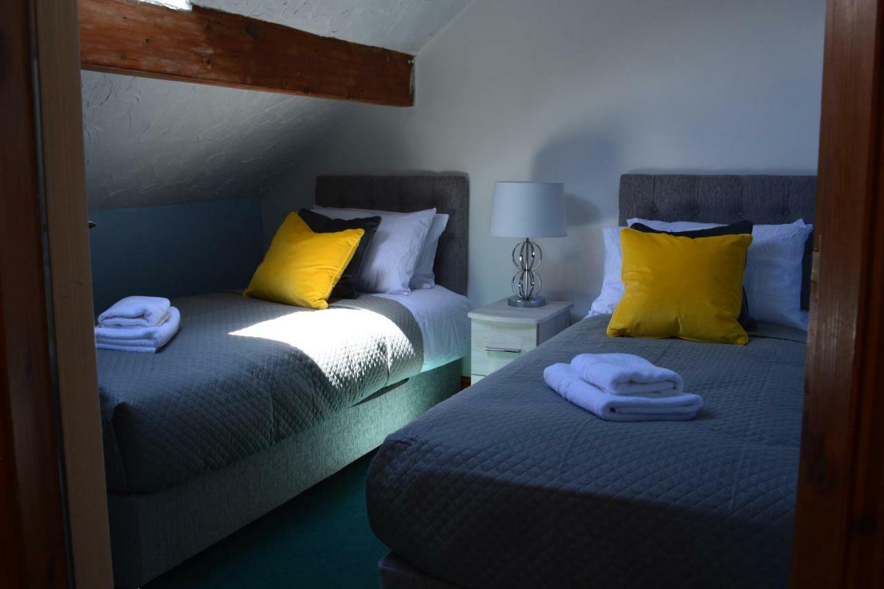 Dream Catcher Cottage Уитби Экстерьер фото